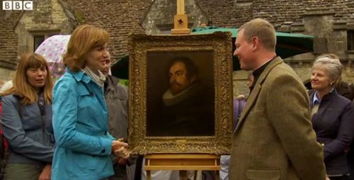 Fiona Bruce asks Fr Jamie to consider having the picture restored to its original form